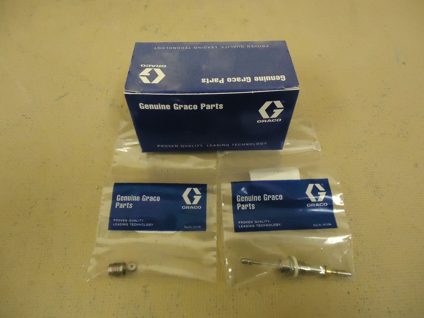 Graco G40 Fine Finish Gun Repair Kit Seat and Needle 255160 109A eBay